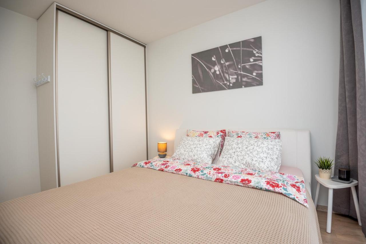 Apartament Maluno Palanga Exteriör bild
