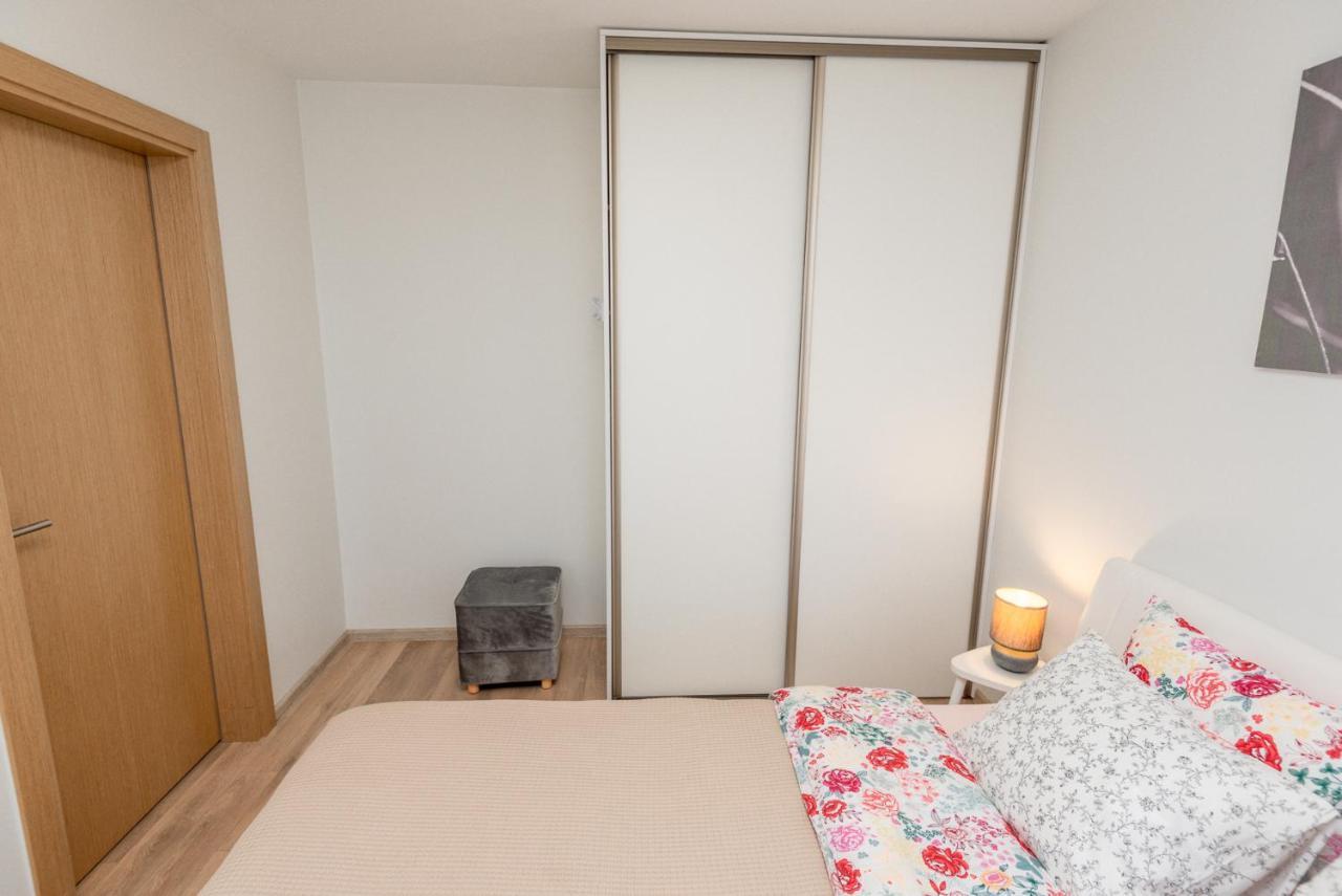 Apartament Maluno Palanga Exteriör bild