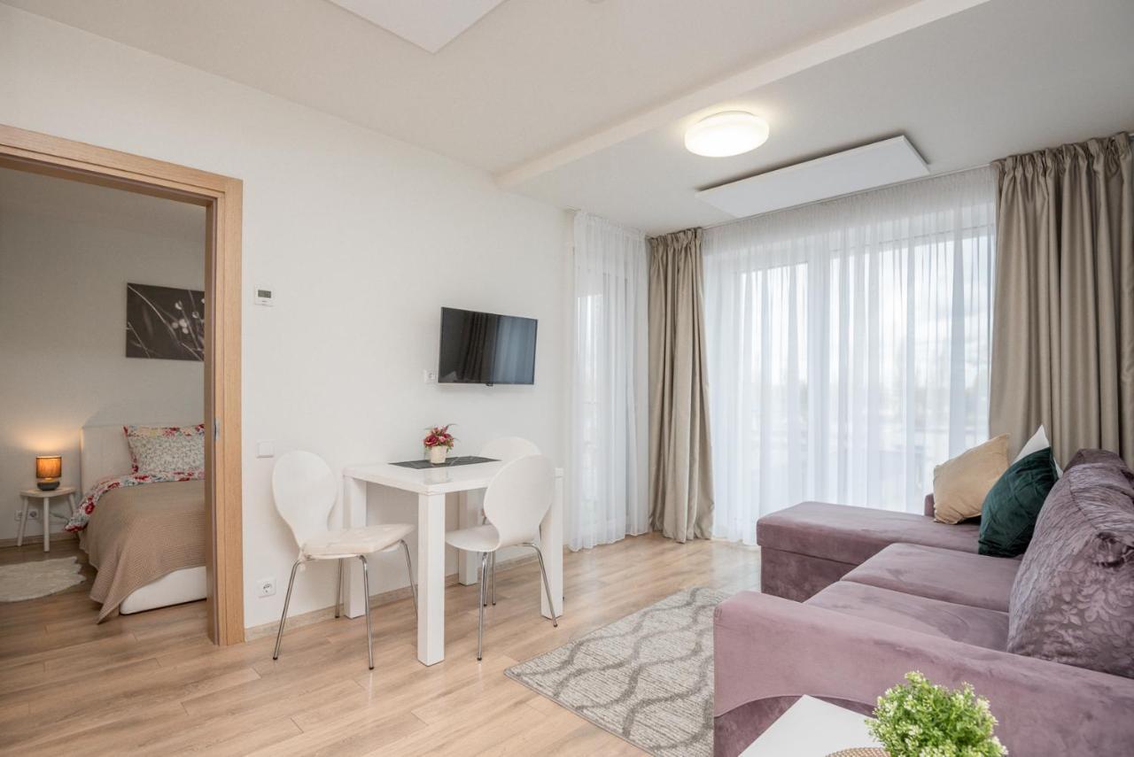 Apartament Maluno Palanga Exteriör bild